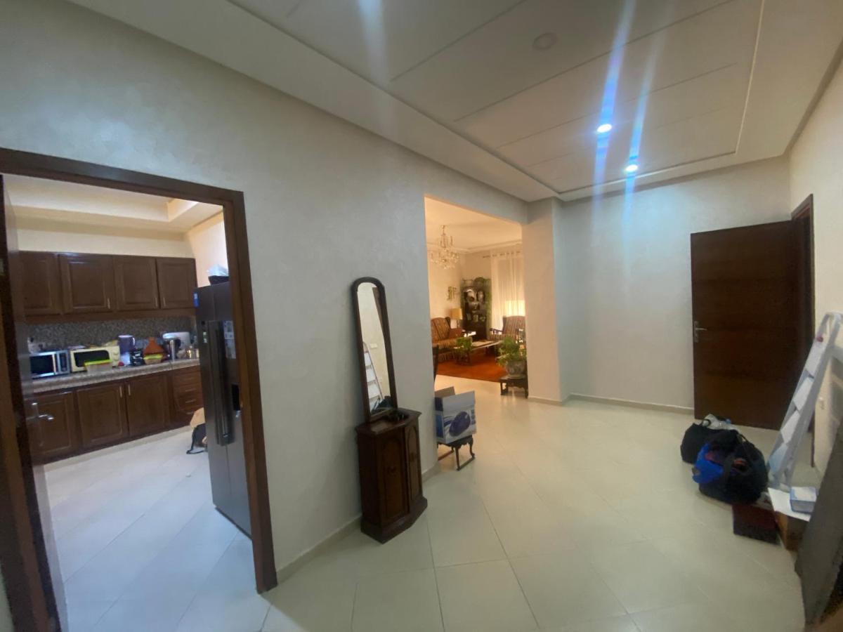 Central 2-Bedrooms W/ Balcony@Downtown Mers Sultan Касабланка Экстерьер фото